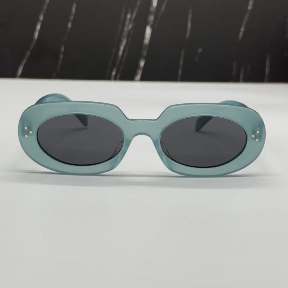 NEW CELINE CL40276U 93N GREEN OVAL WOMEN CELINE SUNGLASSES - Picture 3 of 10